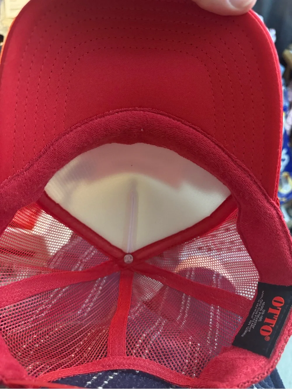 OTTO bright red